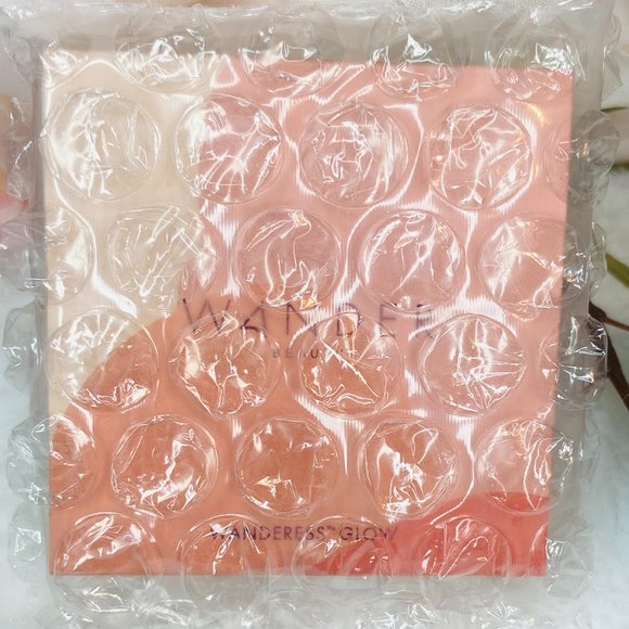 Wander Beauty Wanderess Glow - After Hours - Picture 4 of 5